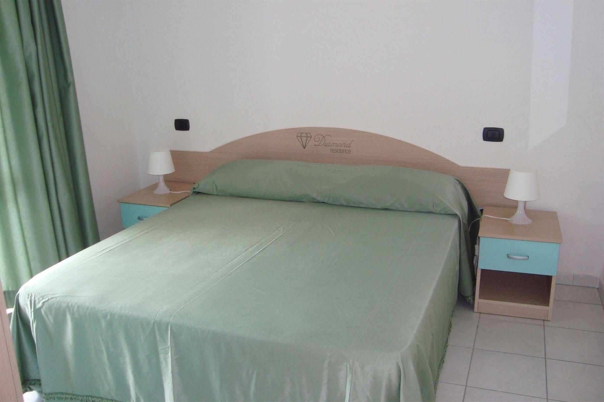 Hotel Diamond Residence Diamante Luaran gambar