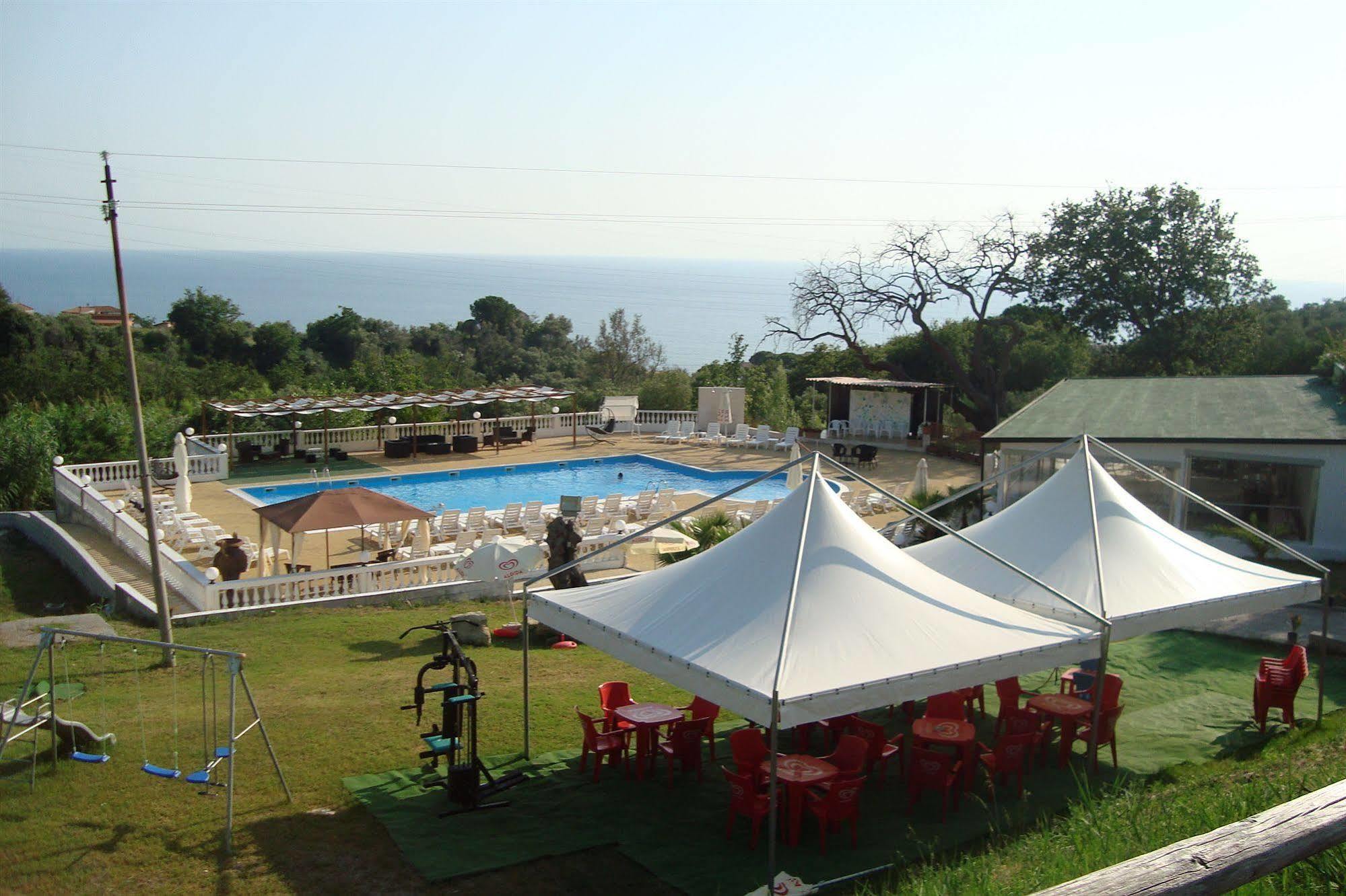 Hotel Diamond Residence Diamante Luaran gambar